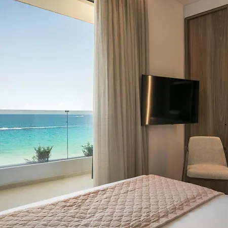 아파트호텔 Sea Zante Luxury Beachfront Retreat