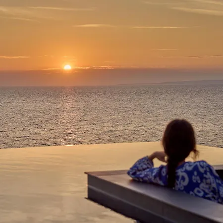 아파트호텔 Sea Zante Luxury Beachfront Retreat 5*